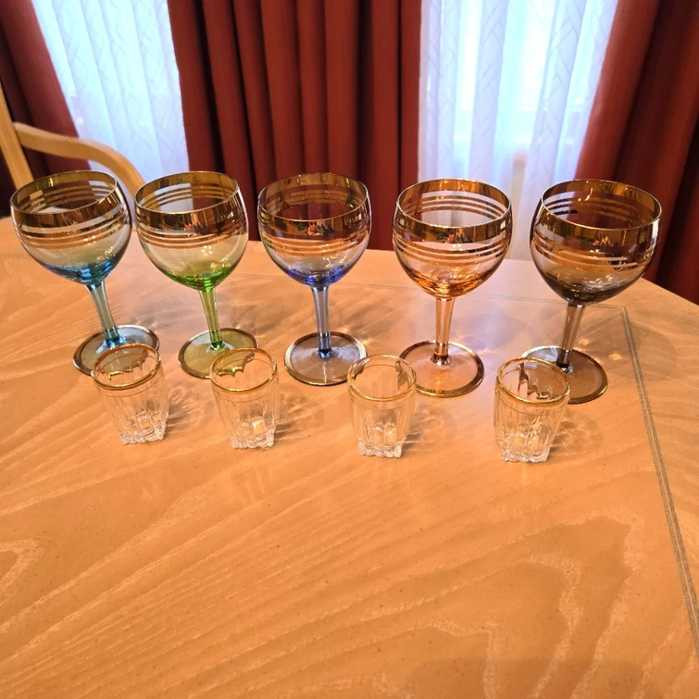 Vintage Gold Band 5-Piece Stemware Wine Glasses & 4-Piece Shot Glasses